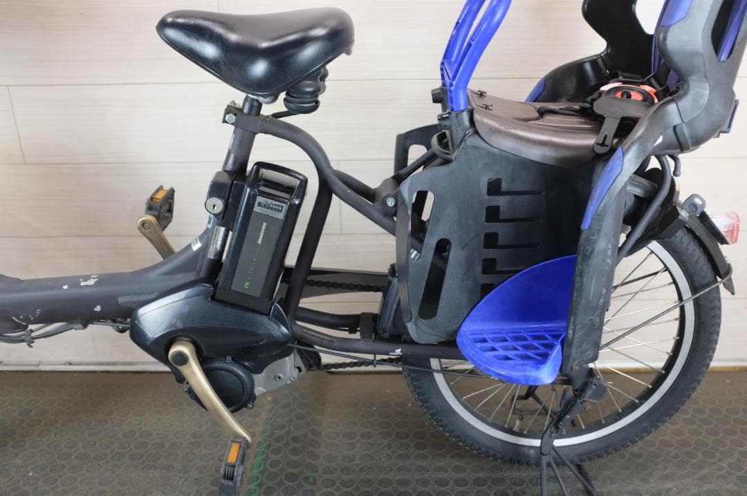 ⋆*⋆様 電動自転車 ヤマハPAS　KISS　20インチ　3段　8.7Ah充電器