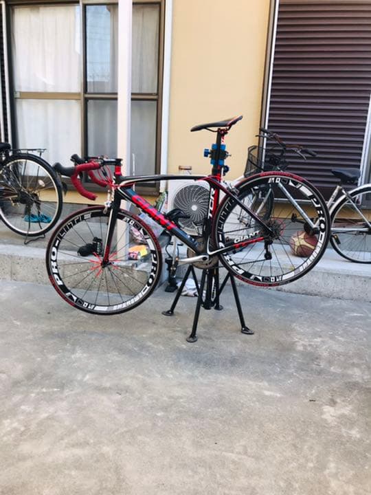 フルカーボン　ジャイアントフレーム ロードバイク