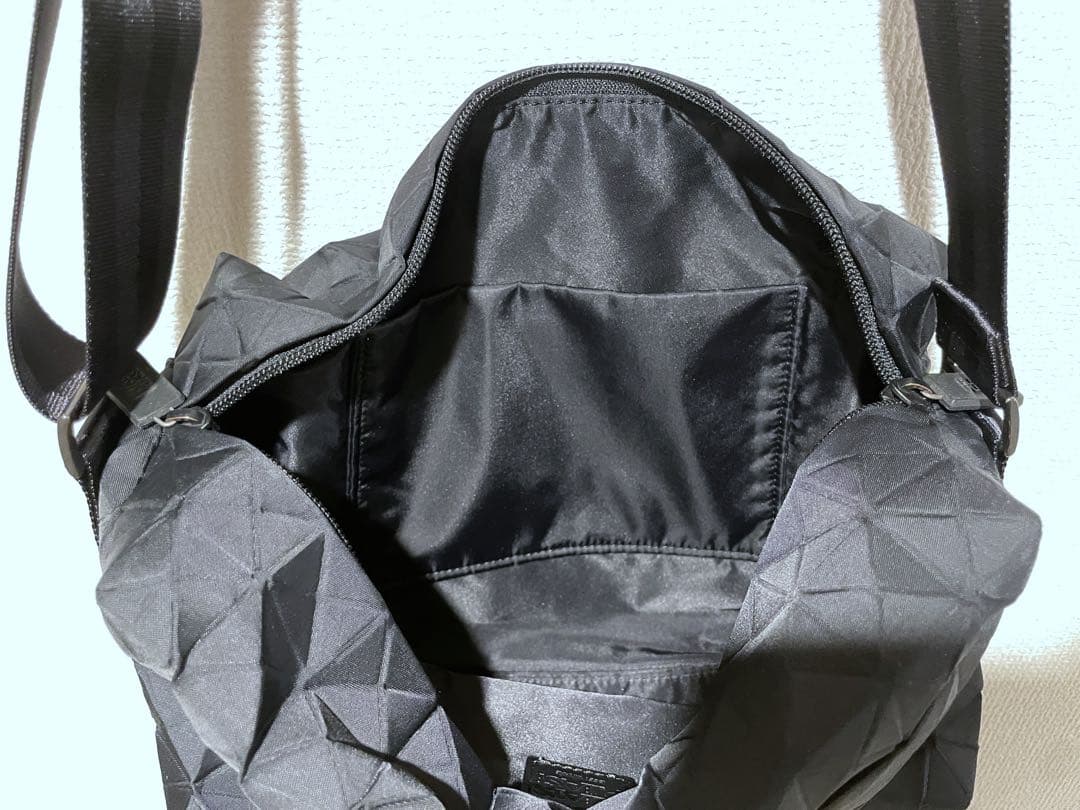 PLEATS PLEASE ISSEY MIYAKE サドル バッグ