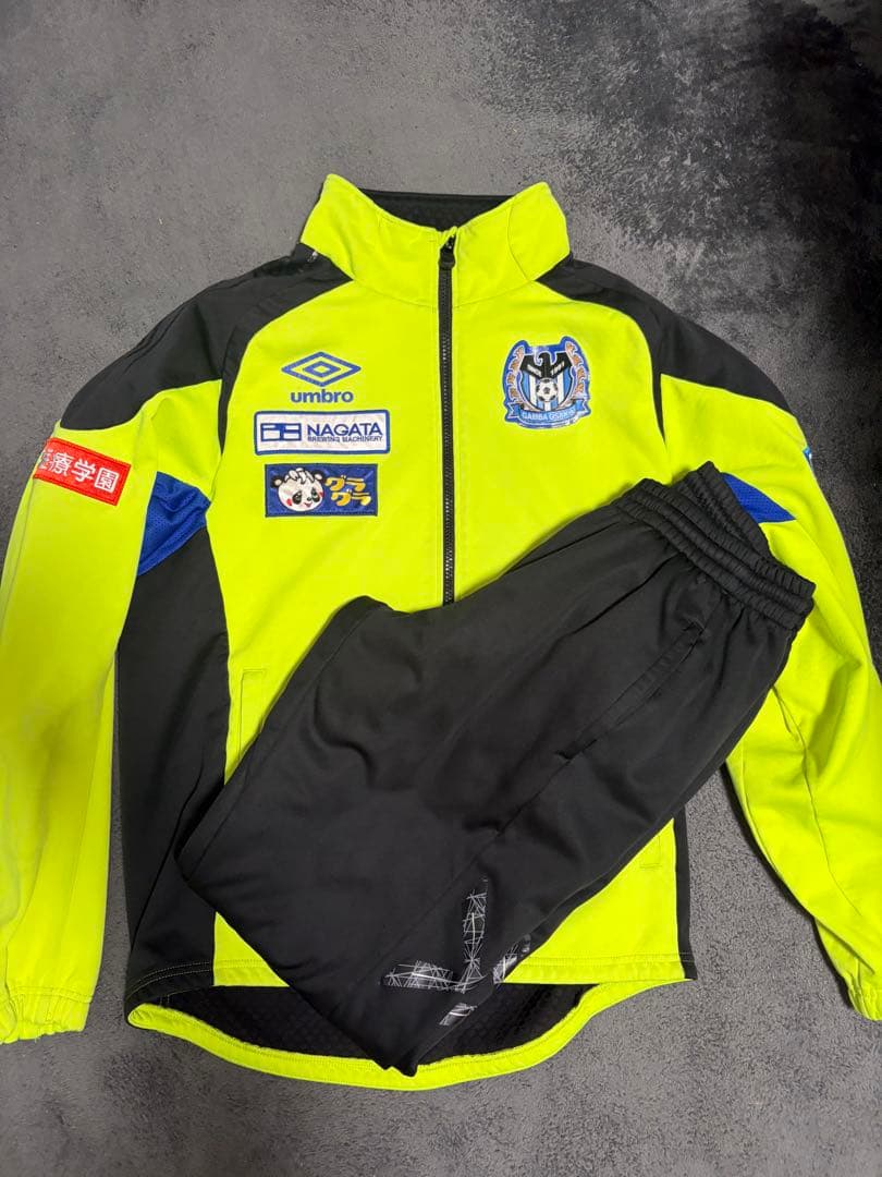 ガンバ大阪 トレーニングウェア