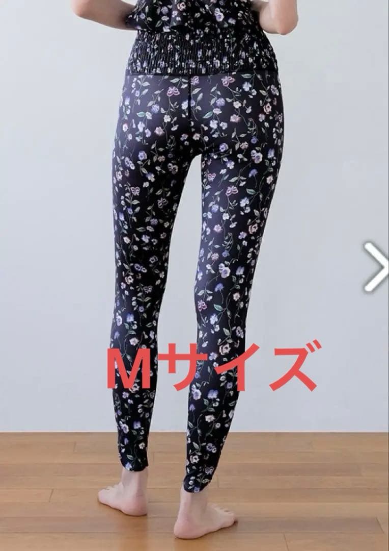 新作　SUKALA スプリングフラワー　シャーリングレギンス　パンジー