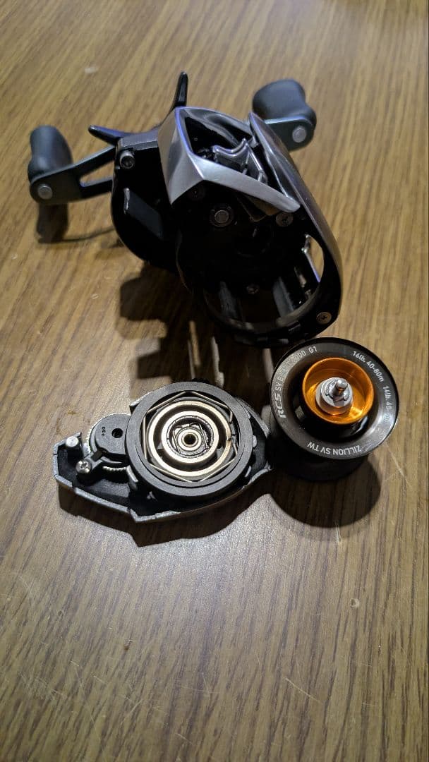 DAIWA 21 ZILLIONジリオン SV TW 1000H 右巻き