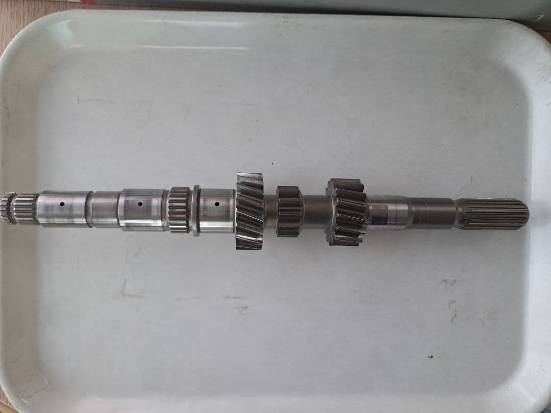 TRDクロスミッション C56•C52用タイプB中古② テスト予選307Km使用