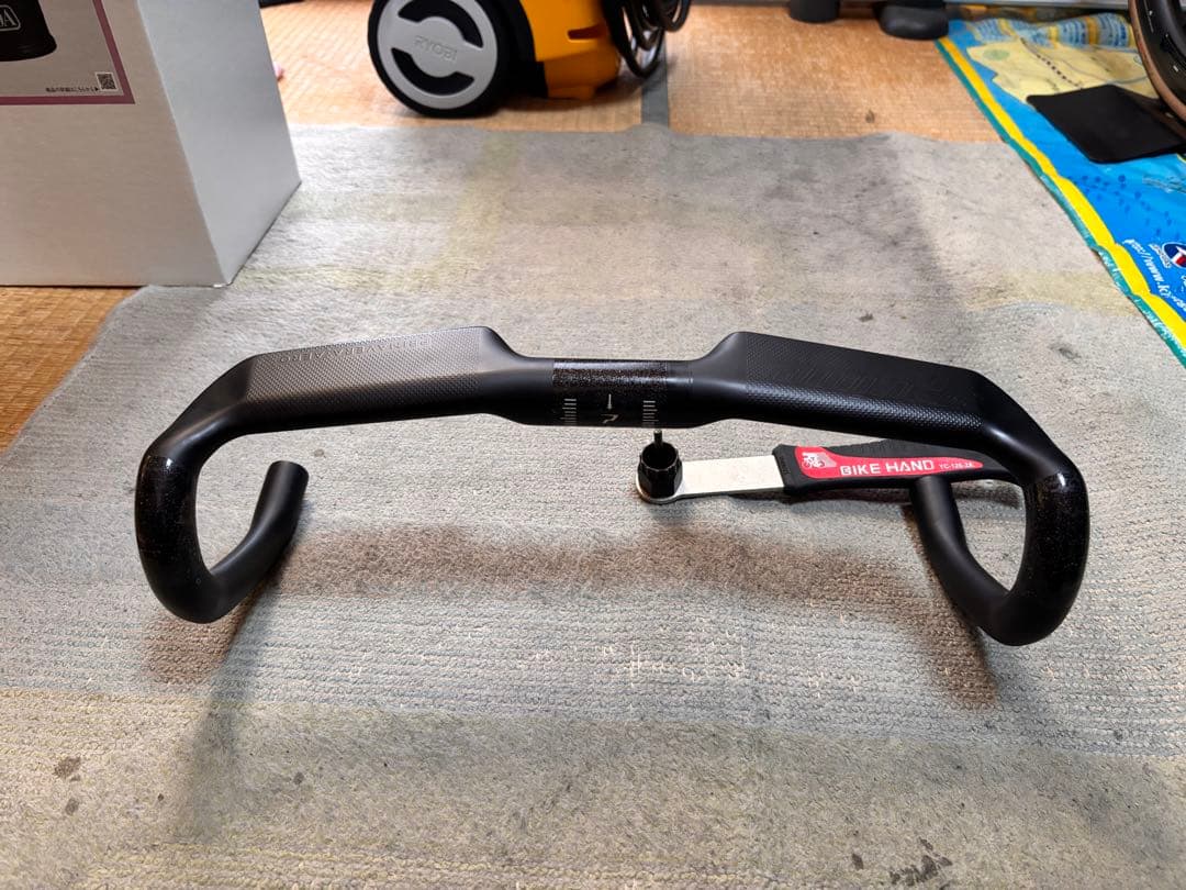 Prime Primavera エアロカーボンハンドルバー 380