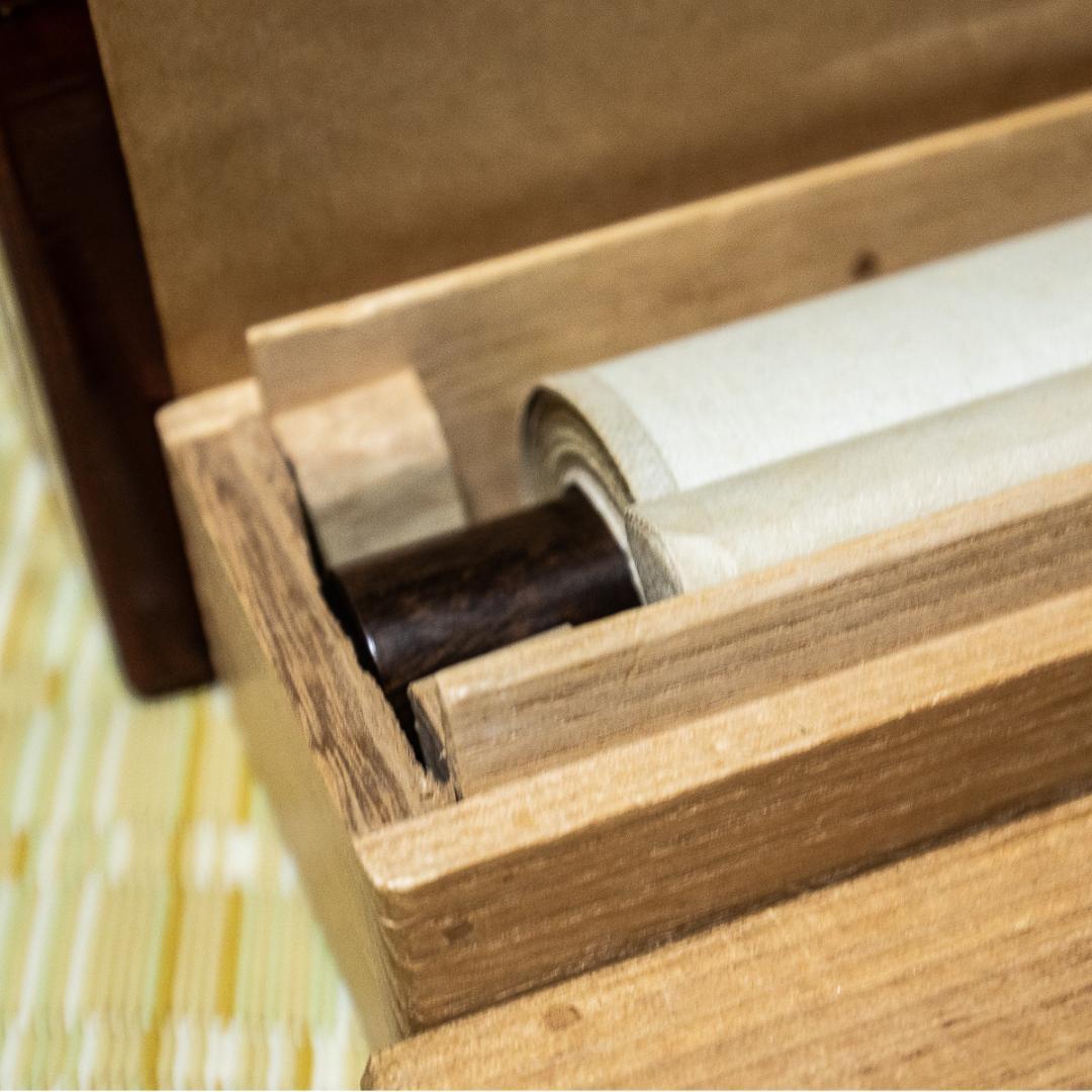 掛軸-987　今尾景年　嵐峡之図　共箱  桜花　京都風景