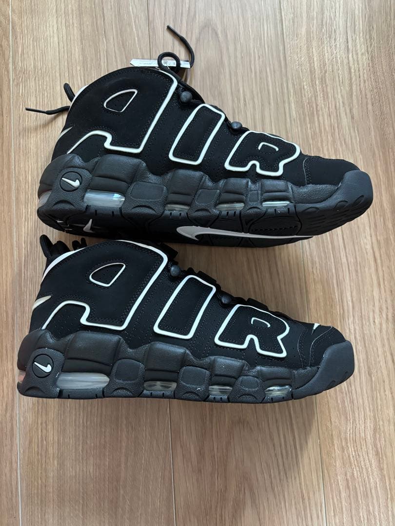 NIKE AIR MORE UPTEMPO（新品）