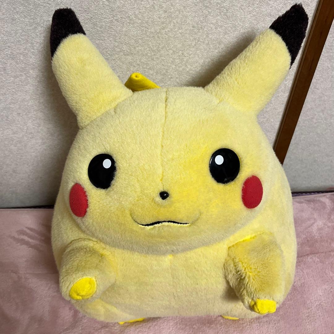 ピカチュウ 等身大 ぬいぐるみ TOMY