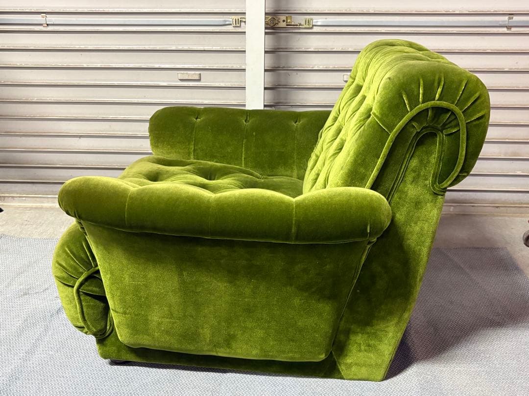 ☆GJ206山口県下松市より オールドカリモク 1人がけソファ　モケットグリーン