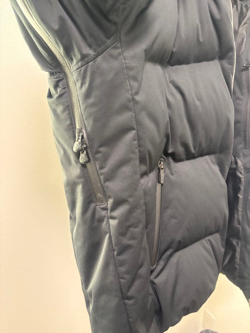 DESCENTE ALLTERRAIN 水沢ダウン ANCHOR 黒 Lサイズ