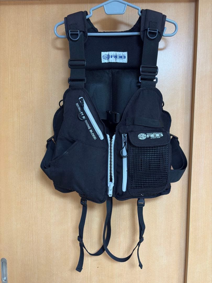 リバレイ　RBB ロックショアベスト2 フローティングベスト　8796