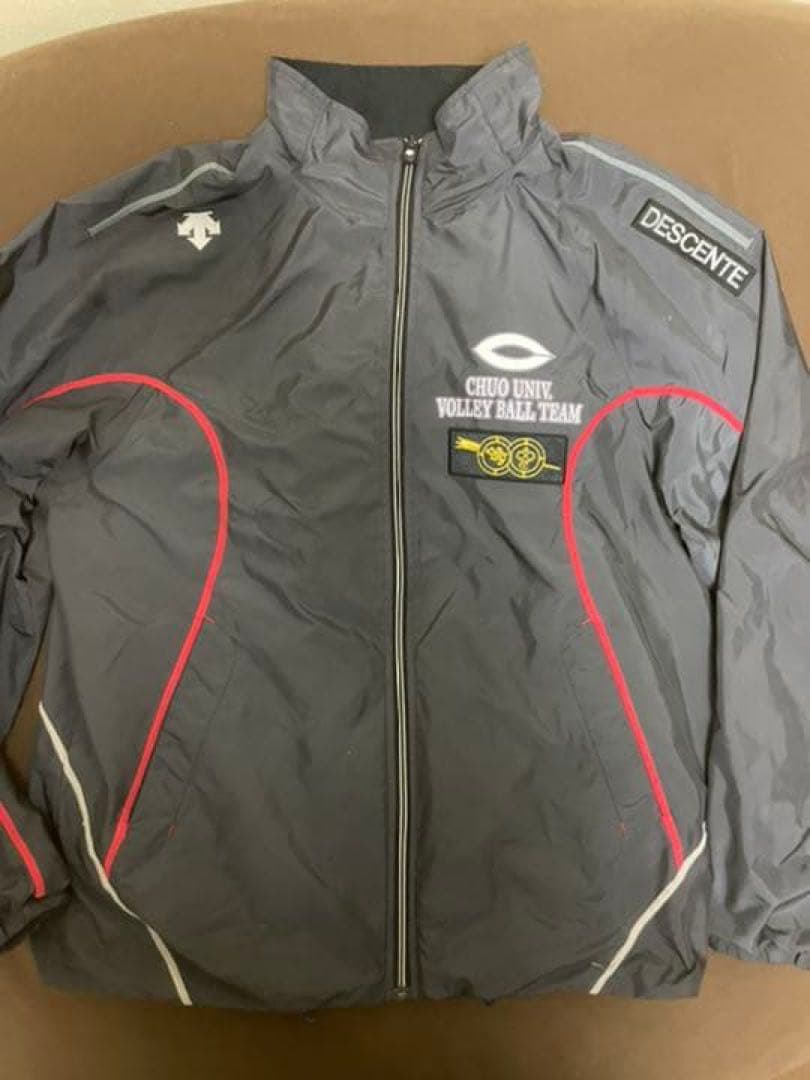 中央大学　バレーボール　ウインドブレーカー