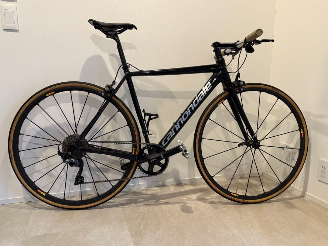 フラットバーロードcannondale caad12 mavic r-sys