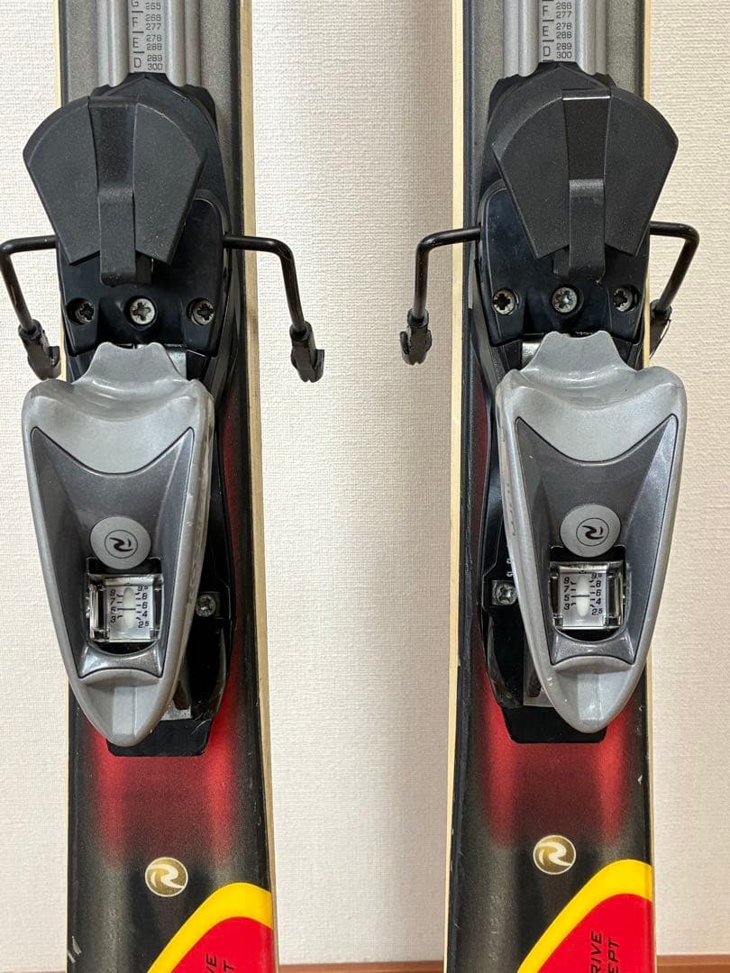 ROSSIGNOL ショートスキー板 138cm