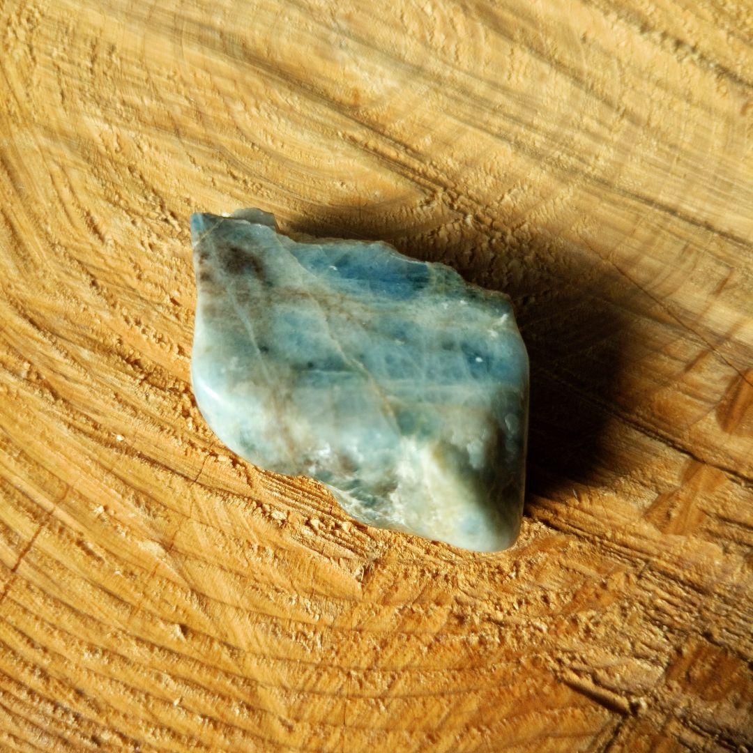 【糸魚川翡翠】17《入りコン沢》