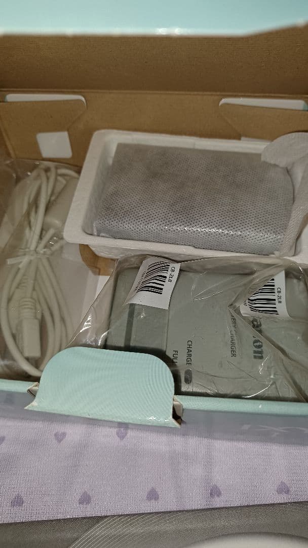 Canon　ixy1 ブラック　デジタルカメラ