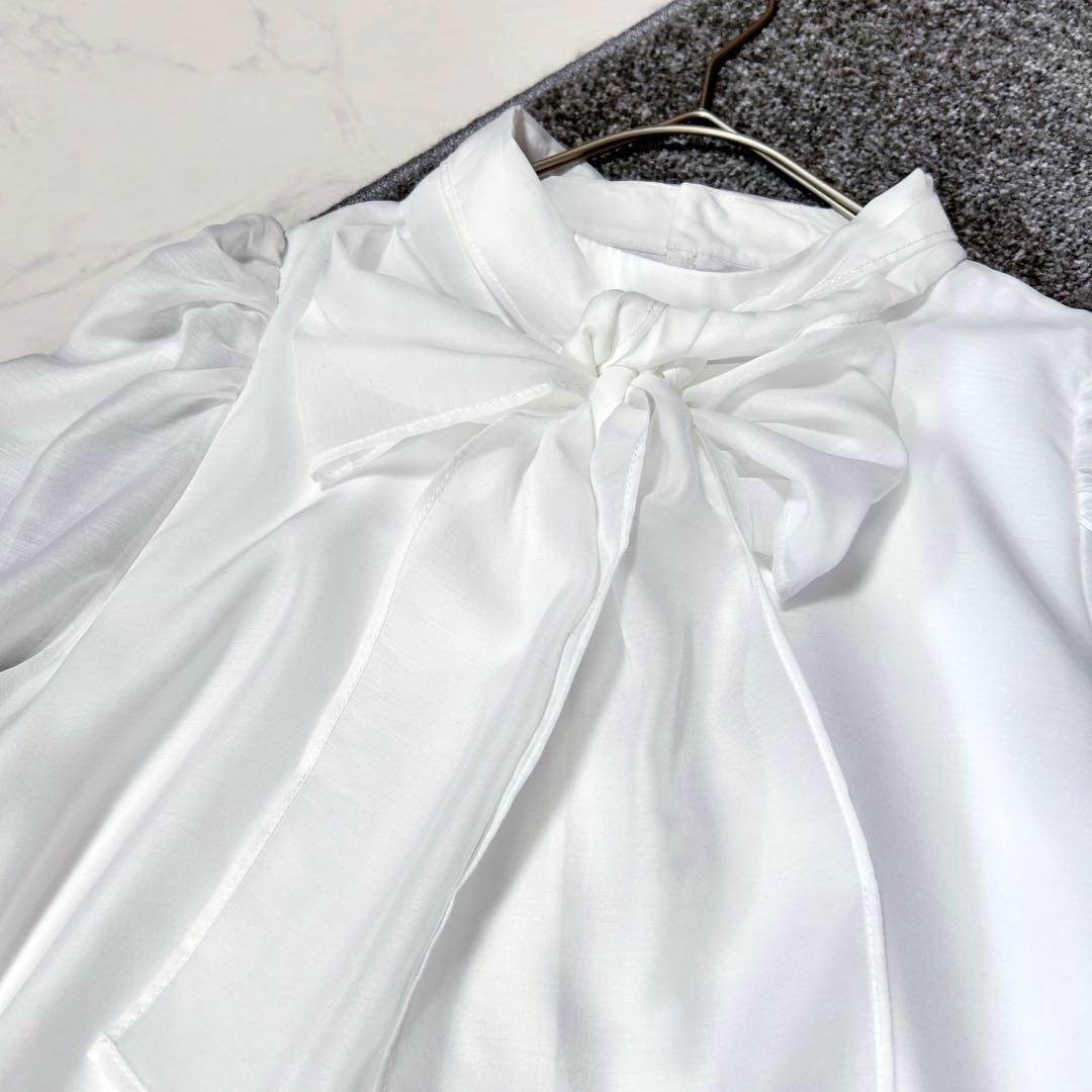 美品 セルフォード リボンブラウス フレア Aライン 白