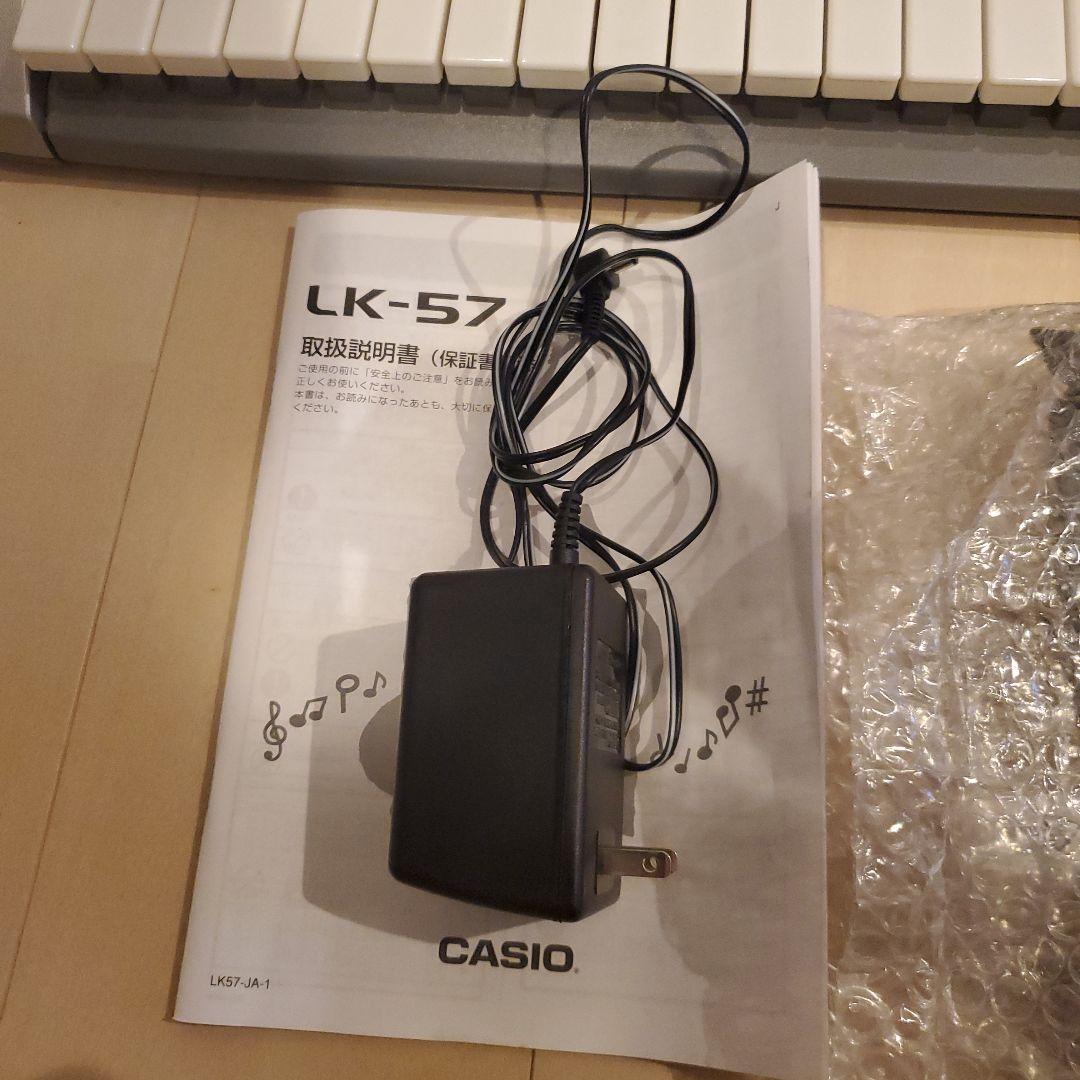 【美品】CASIO カシオ 光ナビゲーション 電子キーボード 61鍵 マイク付き