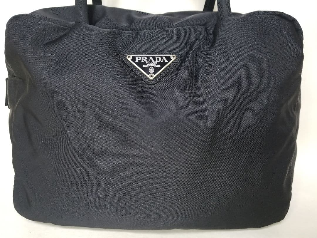 プラダ テスート ブラックナイロン ハンドバッグ/トートバッグ、レディース、