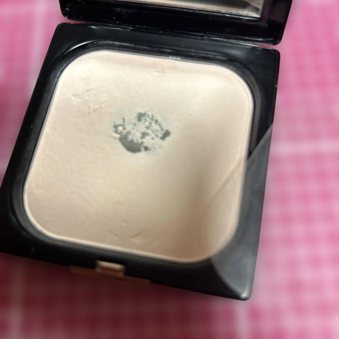 クレドポーボーテ プードルコンパクトエサンシエルｎ エレガントスリム 使用品