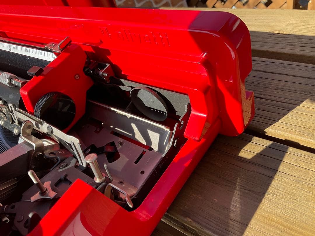 olivetti valentine 整備済　完動品　中古品　超綺麗