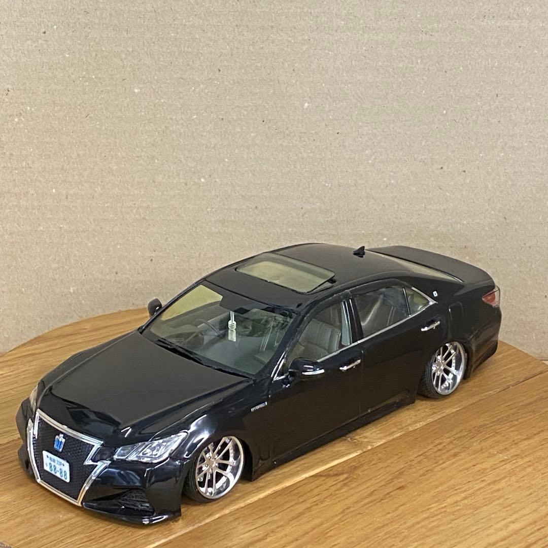 プラモデル完成品　アオシマ 1/24 214クラウンアスリート後期