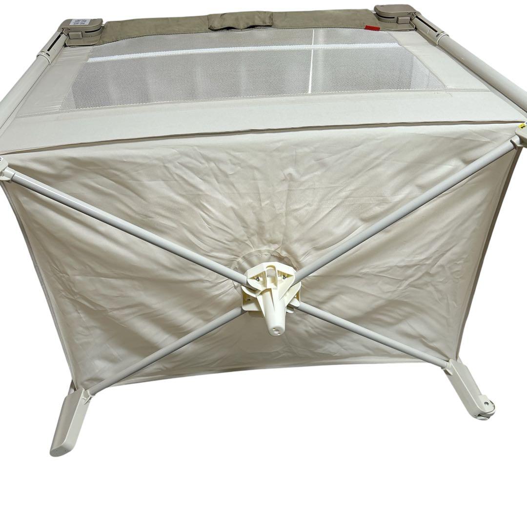 【美品】アップリカ ココネル　エアープラス　ホワイトベージュ 最上級モデル