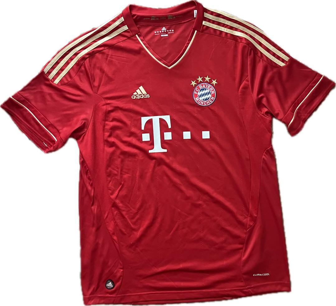 FCバイエルン・ミュンヘン シュバインシュタイガー 31 レプリカシャツ