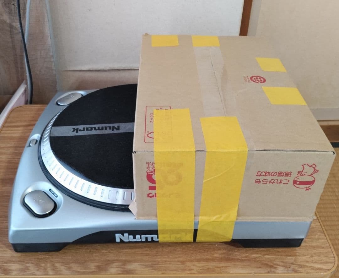 numark TT-200 ダイレクトドライブ ターンテーブル ①