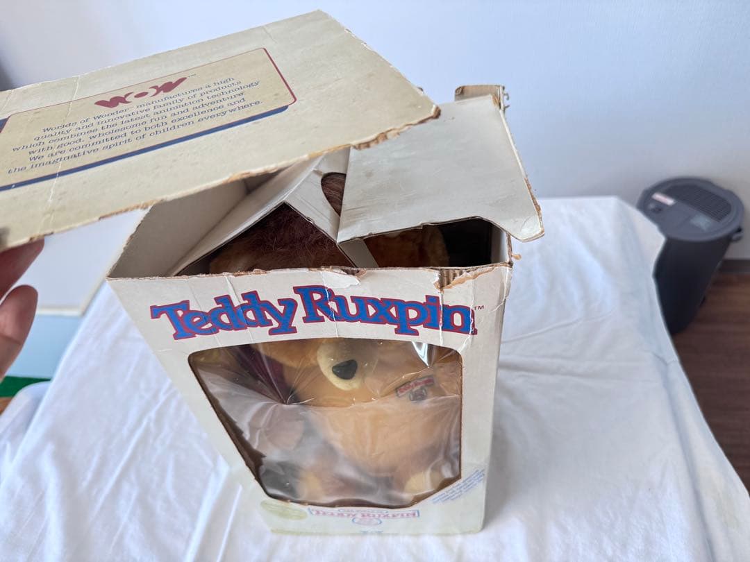 N*k様 テディラクスピン 本体、絵本２冊、カセットテープ２枚 昭和レ