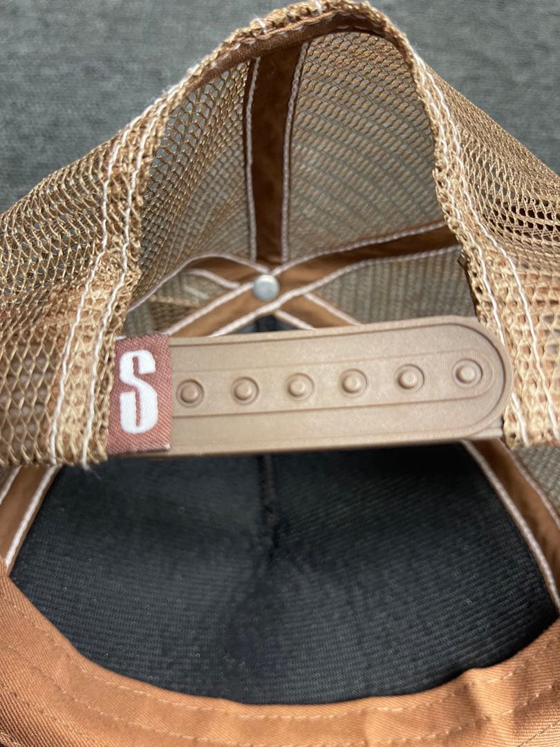 STÜSSY ブラウン ビンテージ　メッシュキャップ新品、送料込み！