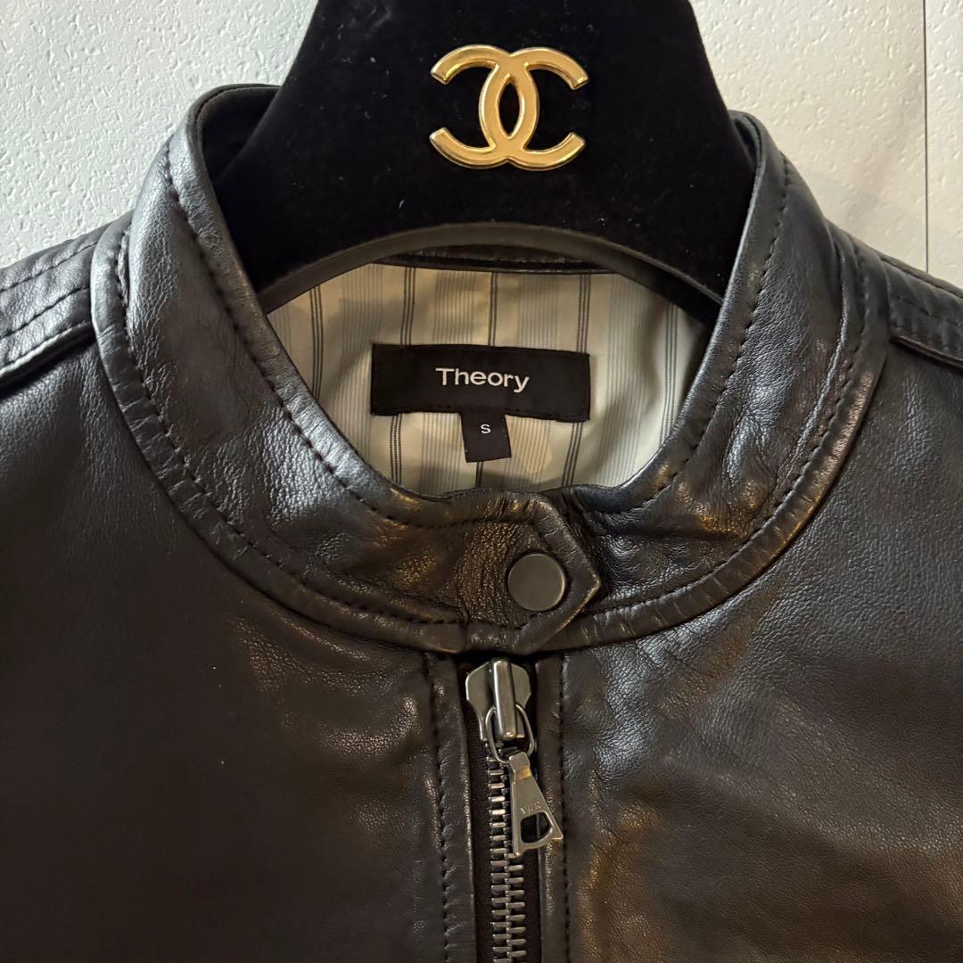 美品　セオリー　ラムレザー　シングルライダース　ブラック　S