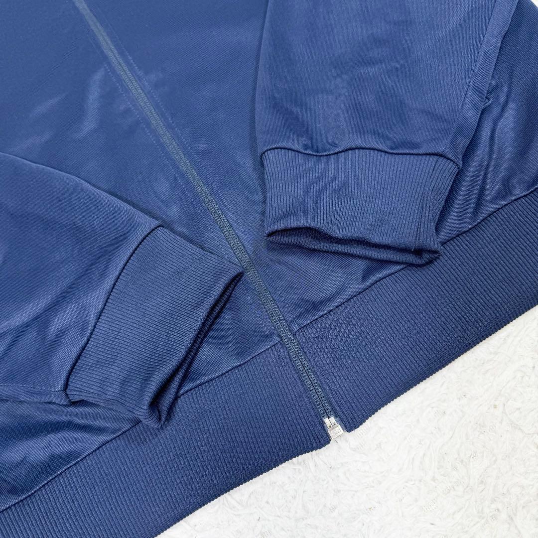 【美品】FREDPERRY フレッドペリー　トランクジャケット ストレッチ　刺繍