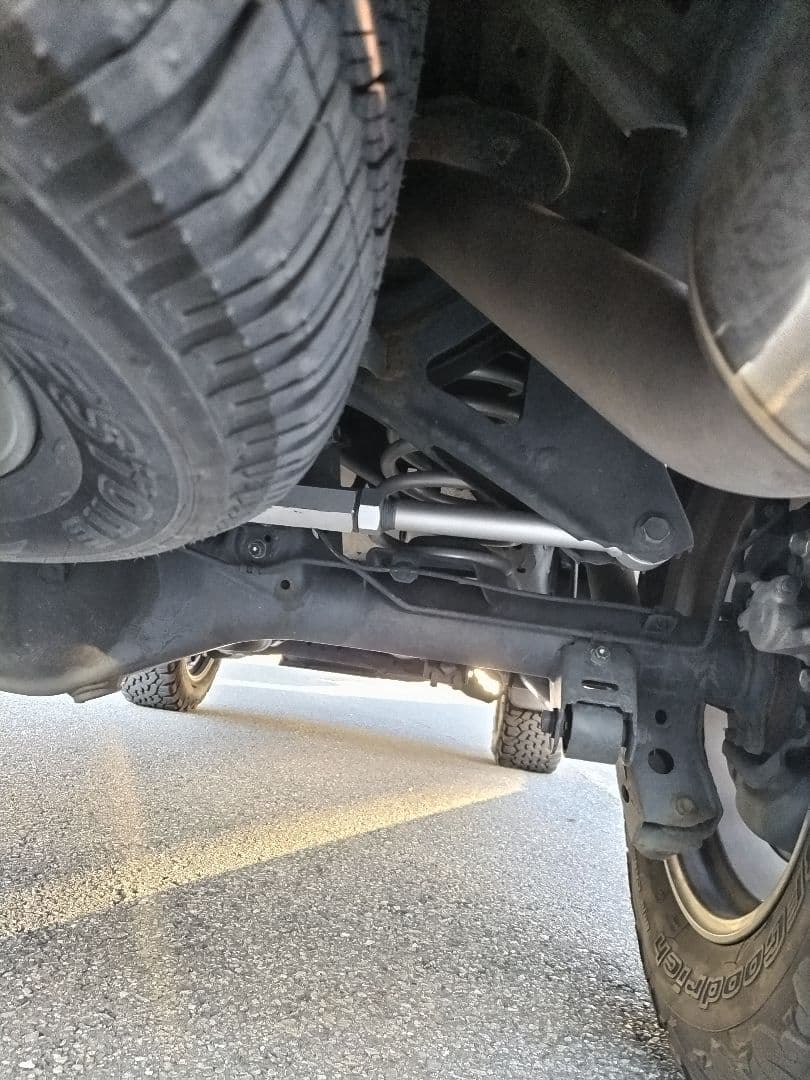 ジャオスラテラルロッド　BATTLEZ プラド150系用