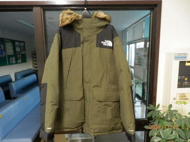 THE NORTH FACE ダウンジャケット フード付き オリーブ