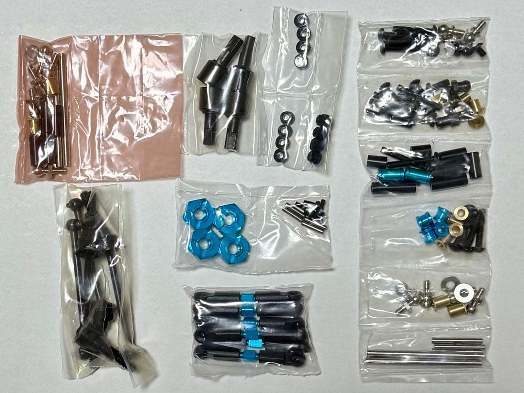 イーグル製 TT-02用 ジュラ製サスペンションセット 開封品 超美品です。