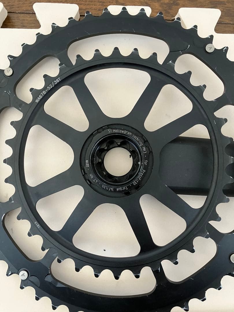 美品★軽量！CANNONDALEホログラム Siクランクセット172.5mm