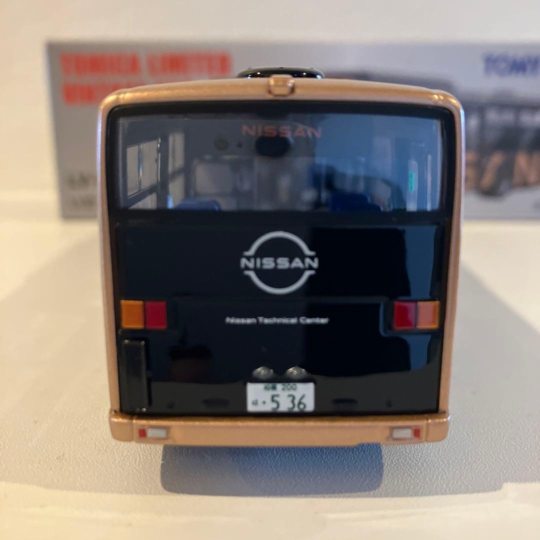 LV-N245c いすゞエルガ　日産送迎バス　1/64