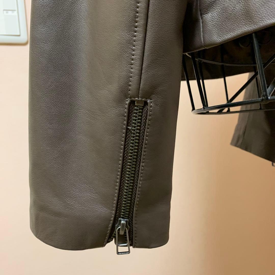 羊革　ノーカラーレザージャケット