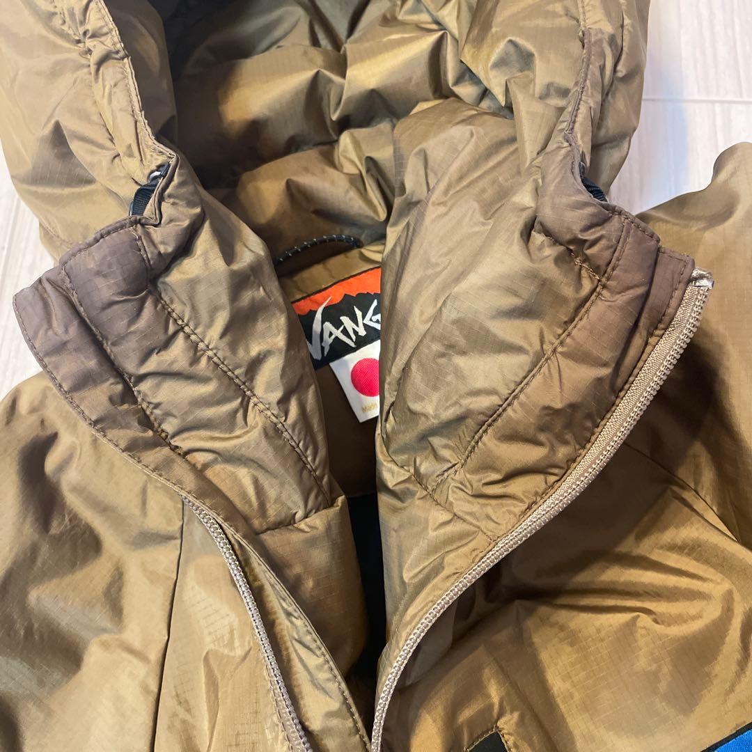 ナンガ　ダウンジャケット