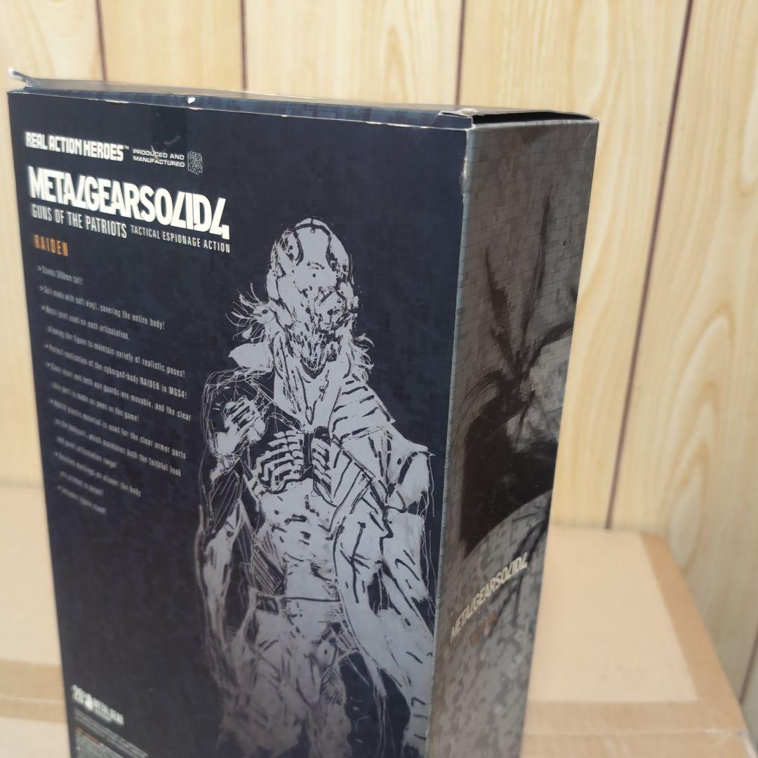 ス*】様 破損有り メディコムトイ メタルギアソリッド4 雷電