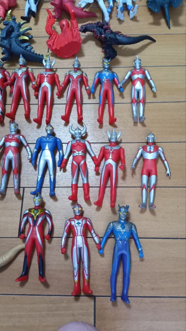 ウルトラマン ソフビ　まとめ売り　 現行サイズ　 旧サイズ　 DX　 ビッグ