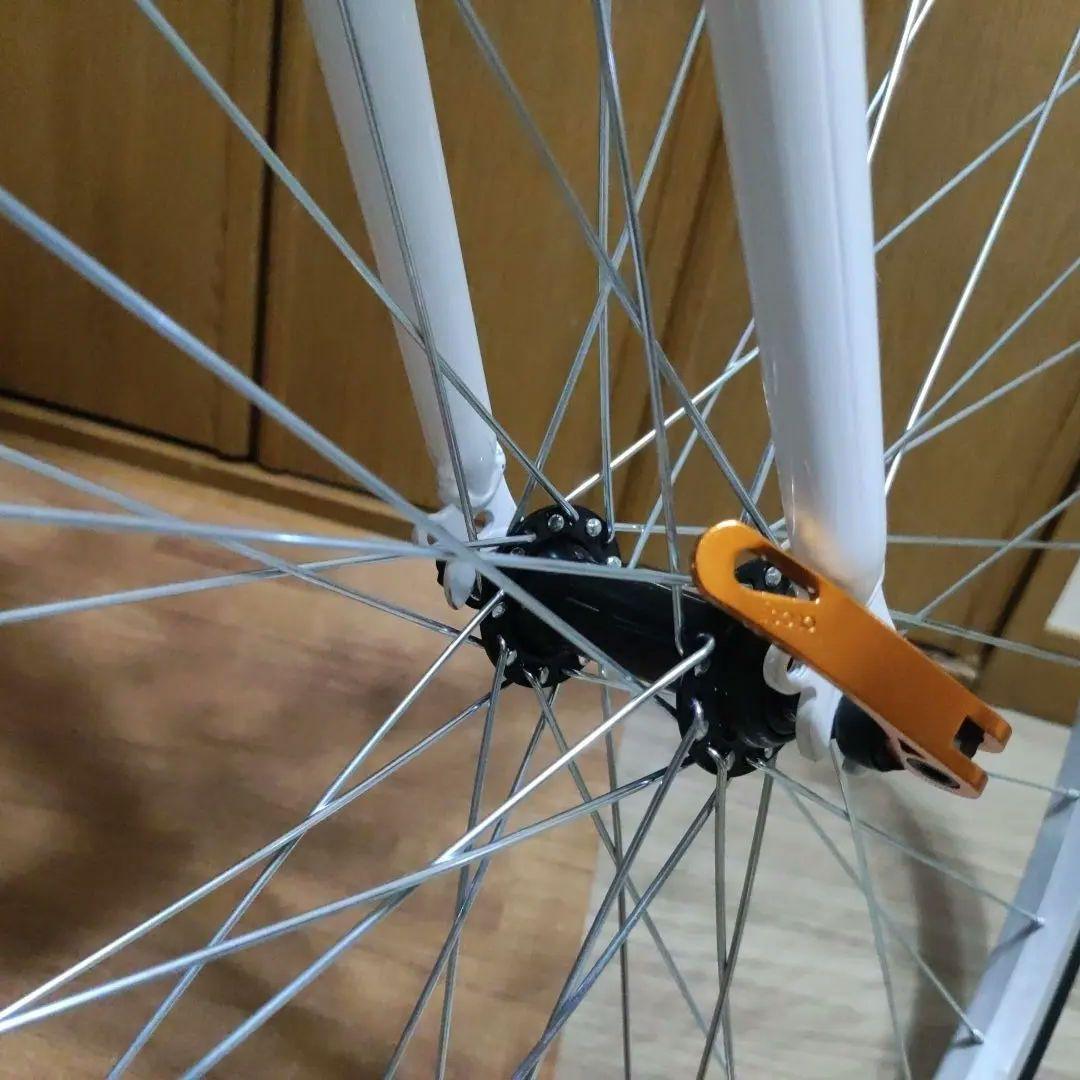 ま*ん様 クロスバイク ホワイト 700C