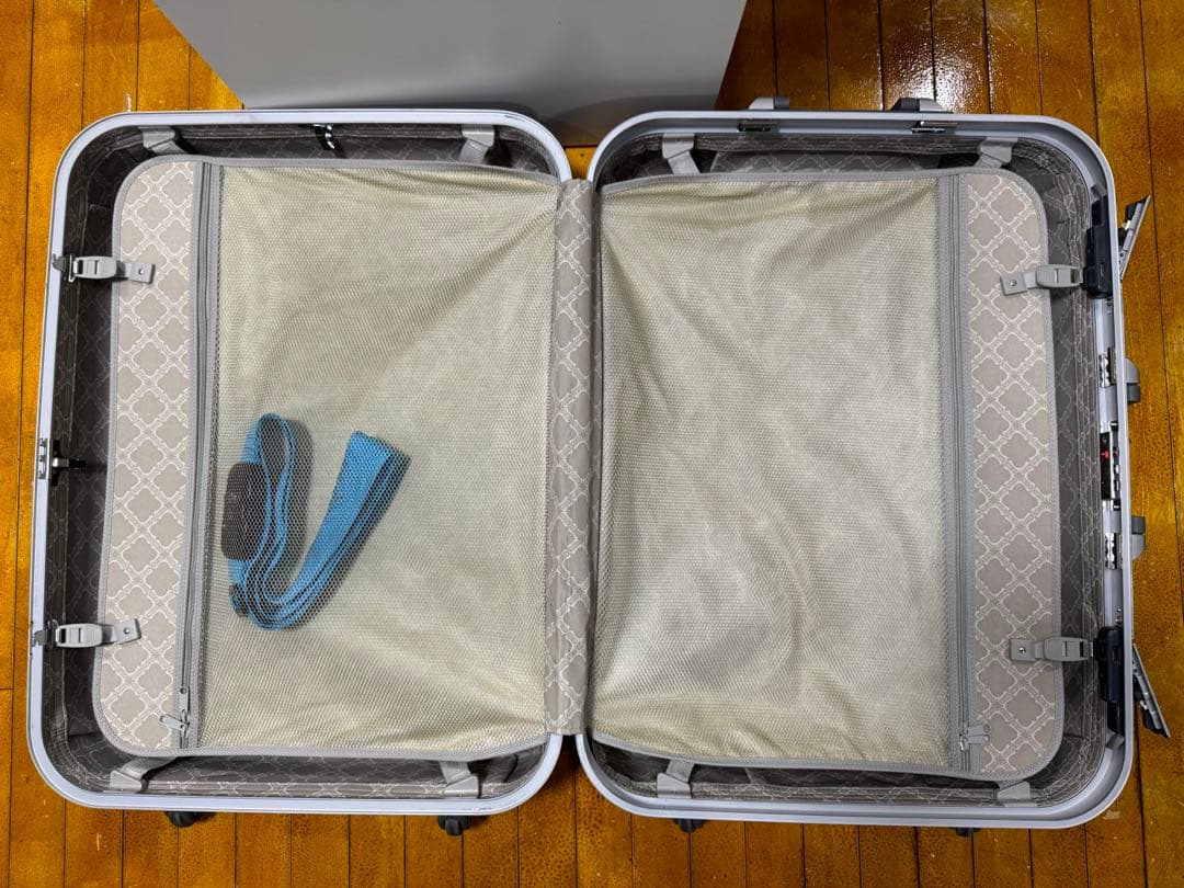 AMERICAN TOURISTER アメリカンツーリスター　スーツケース大容量