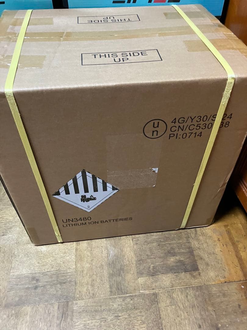 た*店様 SolarPlay 2500W ポータブル電源2300Wh/72000