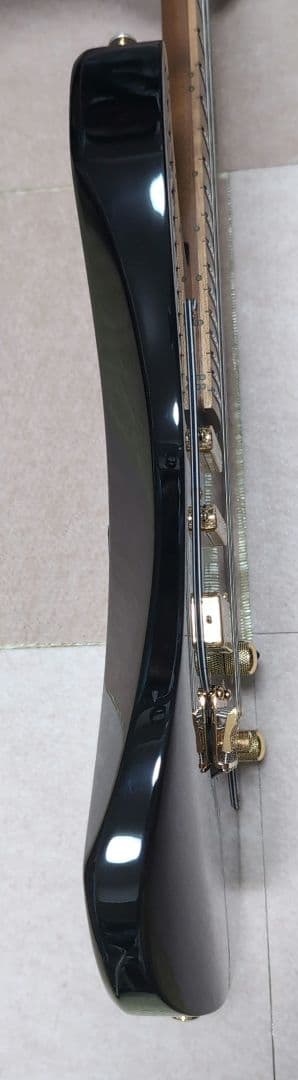 ギター THBB10 POLYPHIA Tim Henson