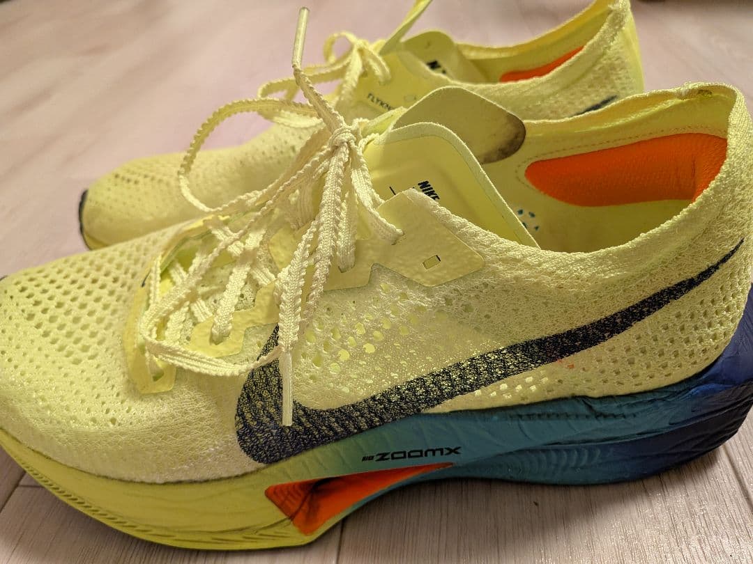 ナイキ ヴェイパーフライ3 27cm