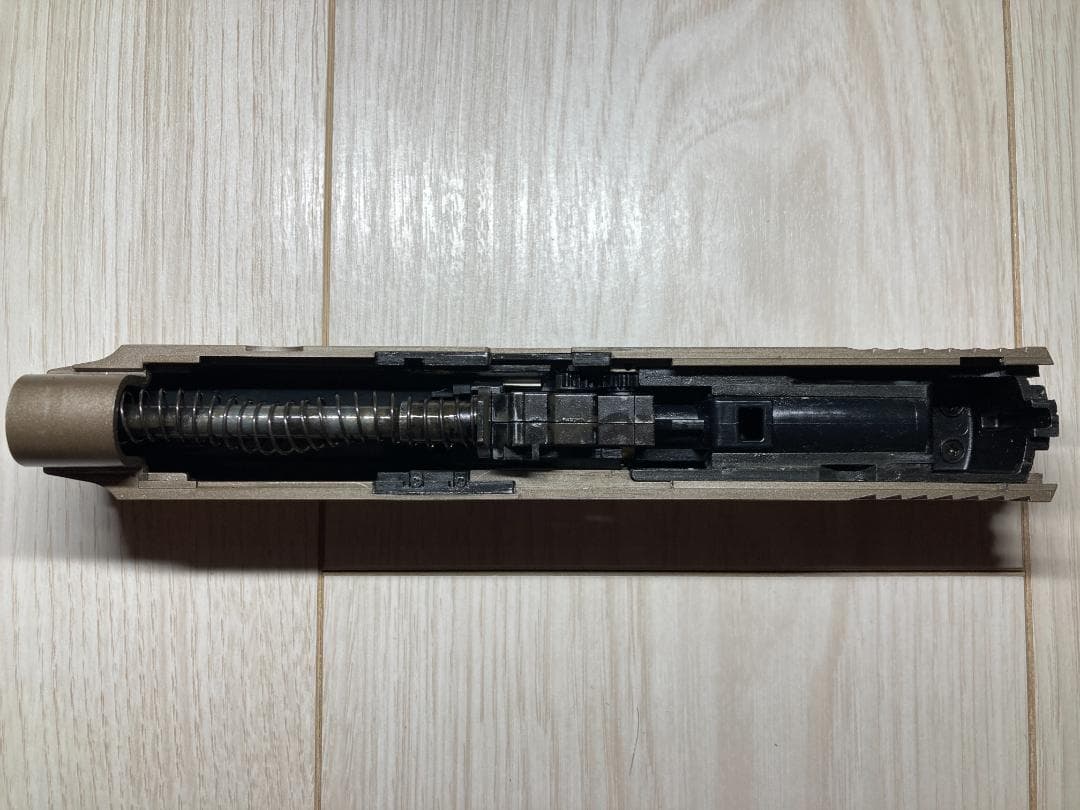 東京マルイ M&P9 カスタム ガスブロ サファリランドタイプ x300タイプ