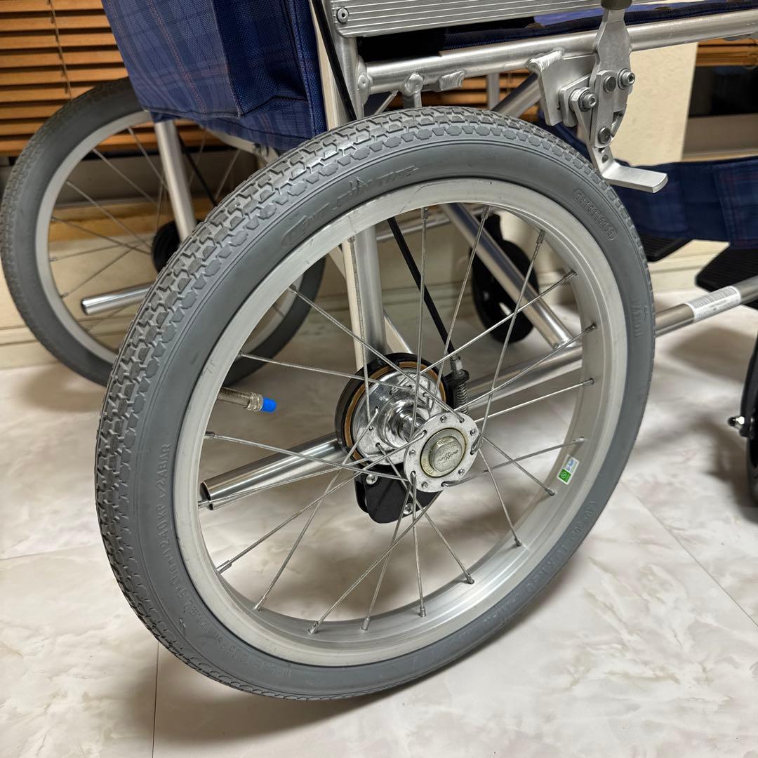 送料込 フランスベッド アルミ製 介助用車いす アルミ製 介助用車椅子 チェック