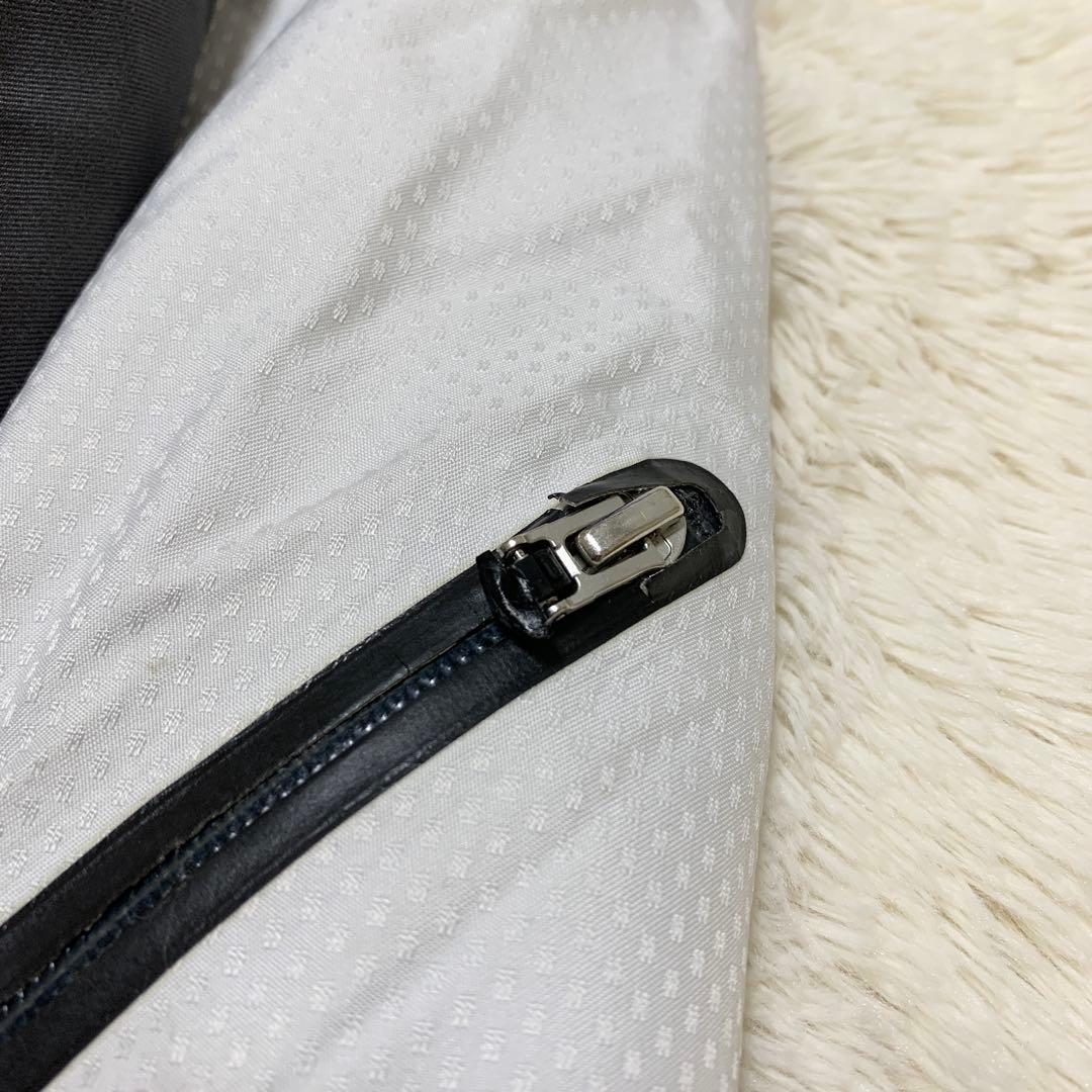 ゴールドウィン　スキー　スノボ　ウェア　ジャケット　Lサイズ　背中クッション入り