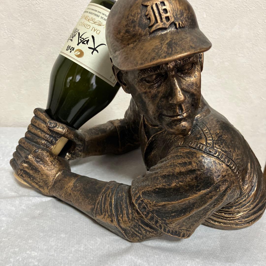 Detroit tigers ブロンズ像　置物